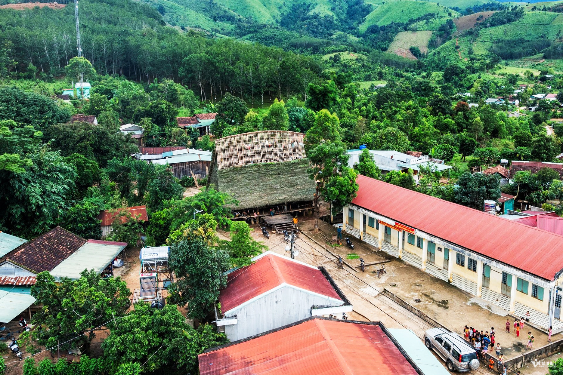 Về làng Kon Teo Đăk Lấp xem đồng bào Xơ Đăng gìn giữ 'linh hồn' của làng