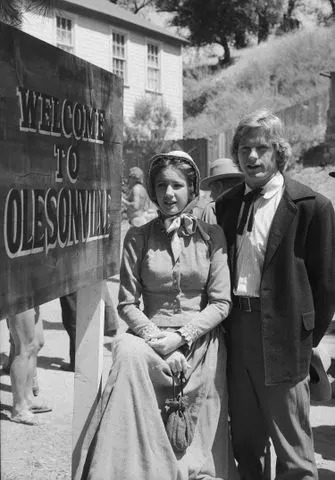 NBCU Photo Bank Melissa Gilbert (left) and Dean Butler in 'Little House on the Prairie'