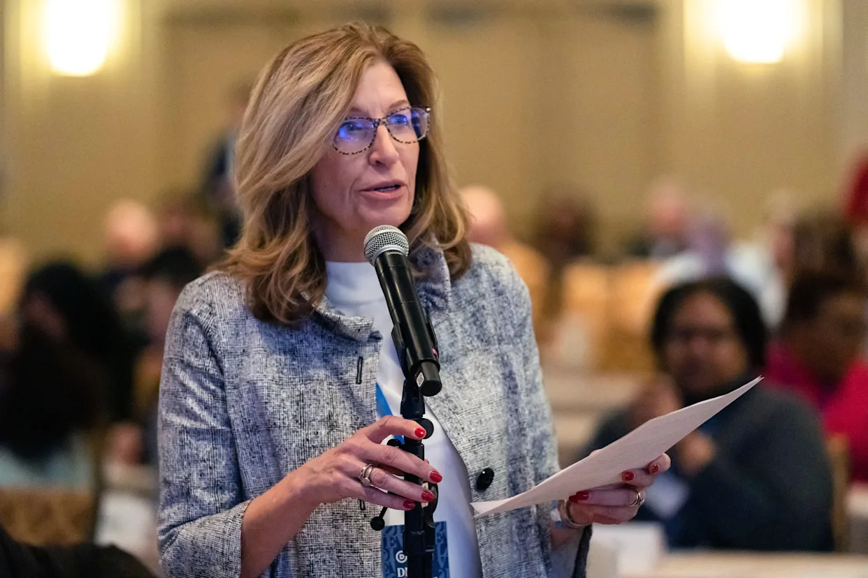 Iowa Democrats consider bringing back lead off caucuses, even if it means going 'rogue' in 2028
