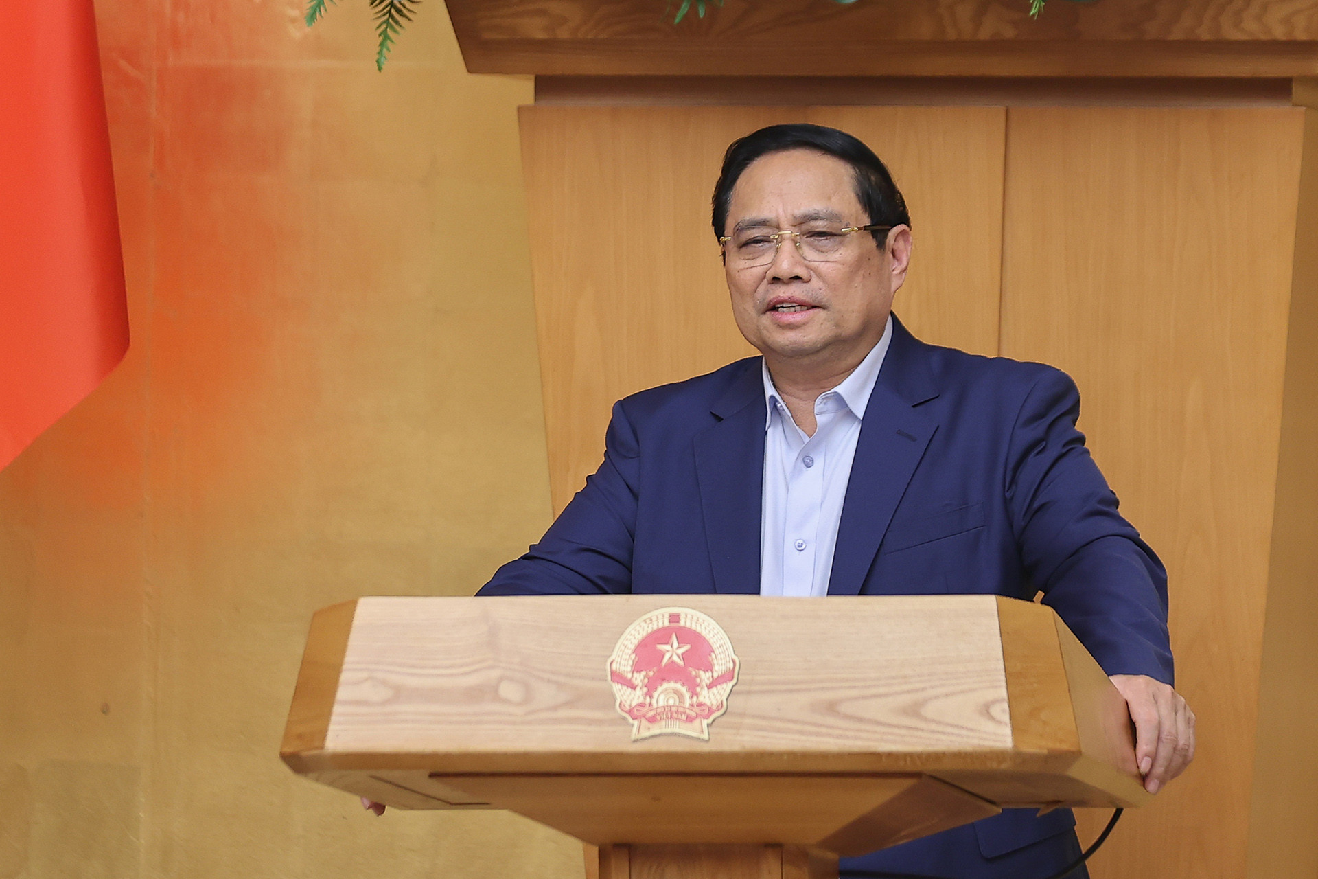 Thủ tướng: Muộn nhất 30/8 hoàn thành chi chế độ cho cán bộ nghỉ việc theo Nghị định 178