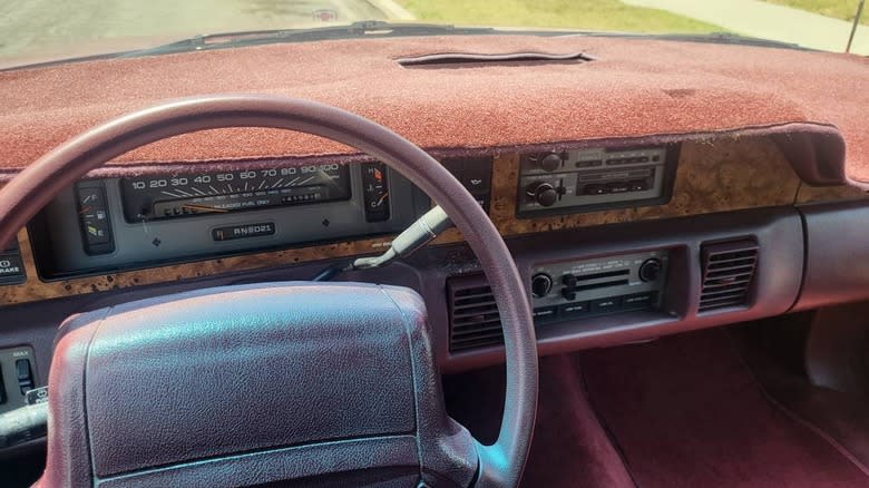 1993 Chevy Caprice Classic LS dashboard image