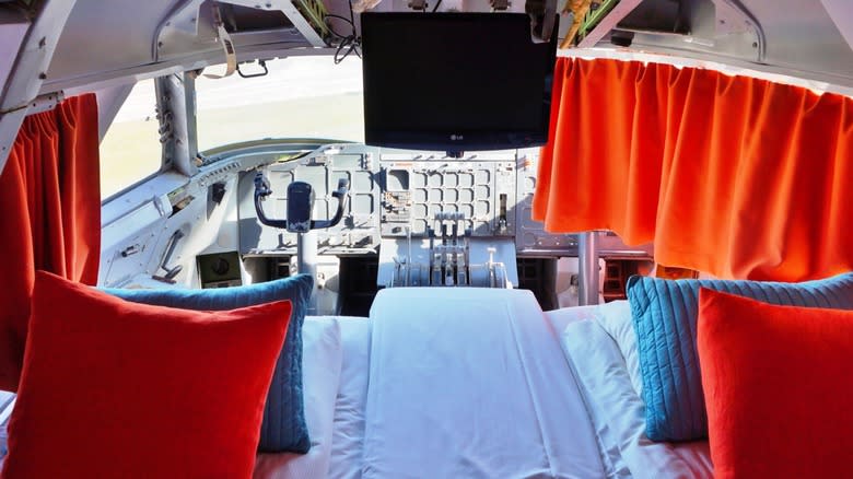 Cockpit suite of the Jumbo Stay hotel in Sweden