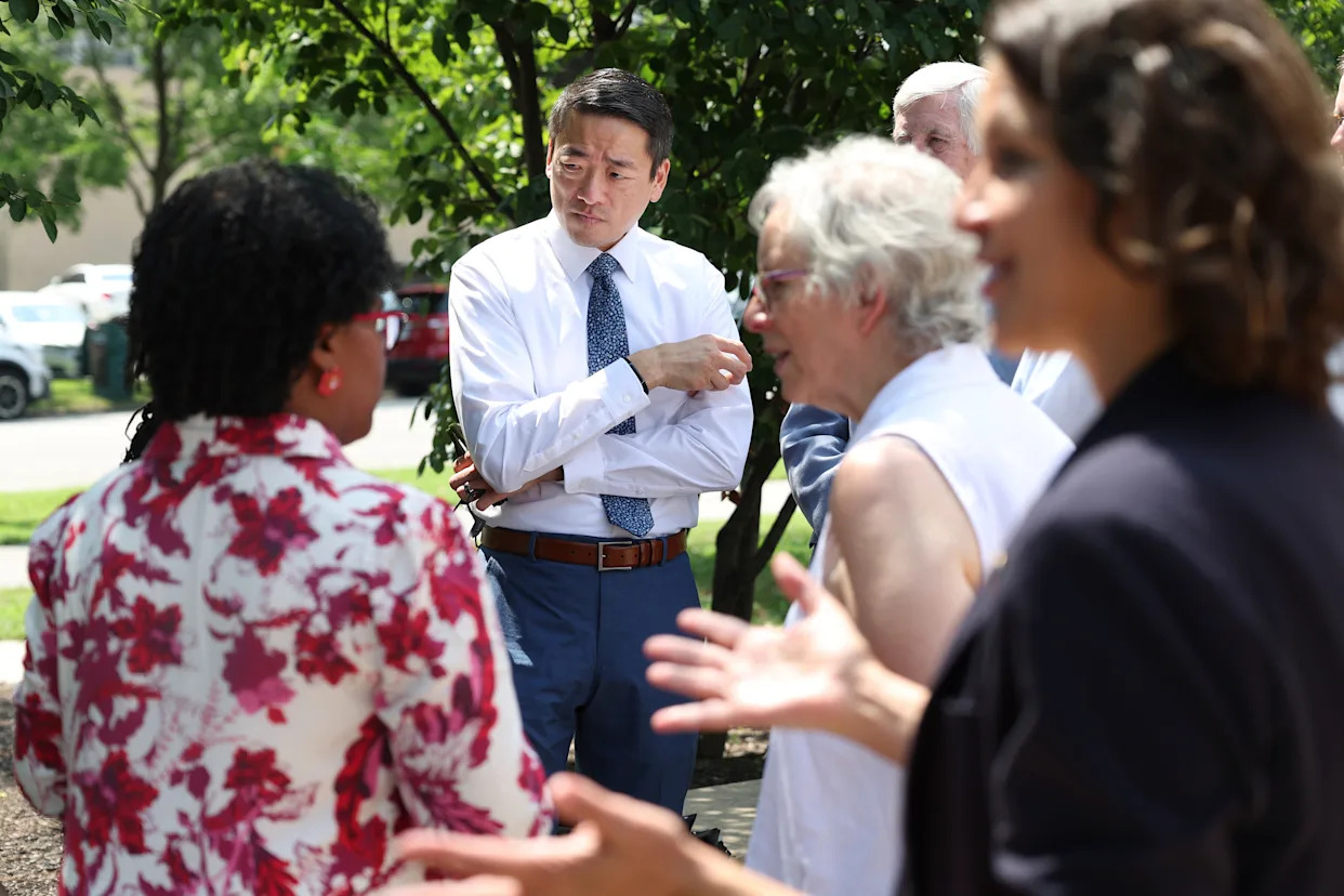 Texas Democrats set plan to end nearly 2-week walkout over Republicans' redraw of US House maps