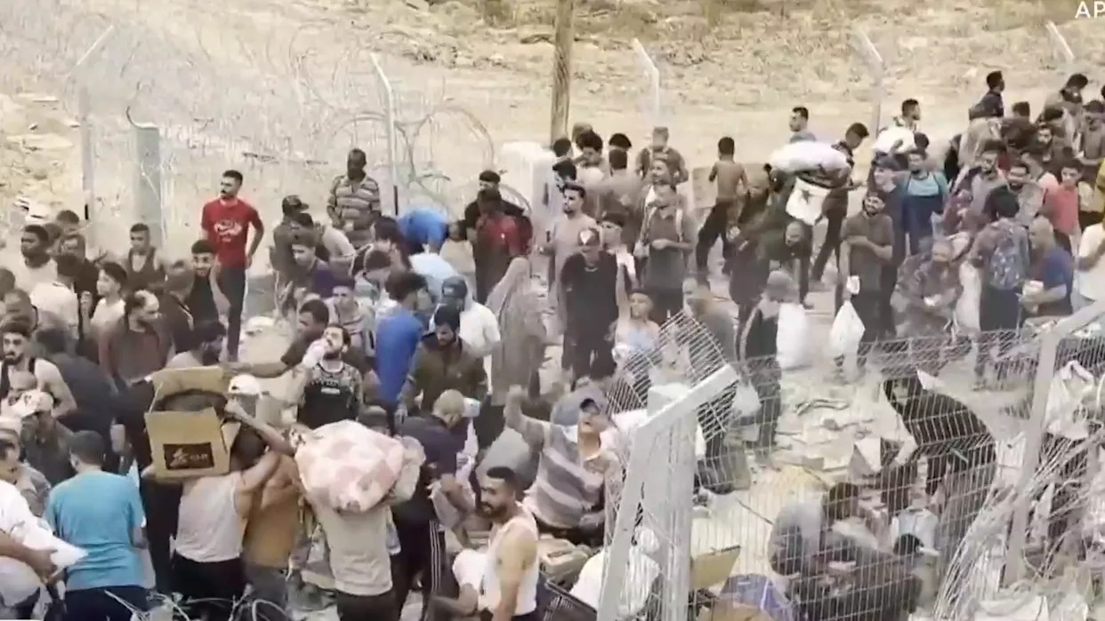 Eyewitness says American subcontractors at Gaza aid sites fired at Palestinians