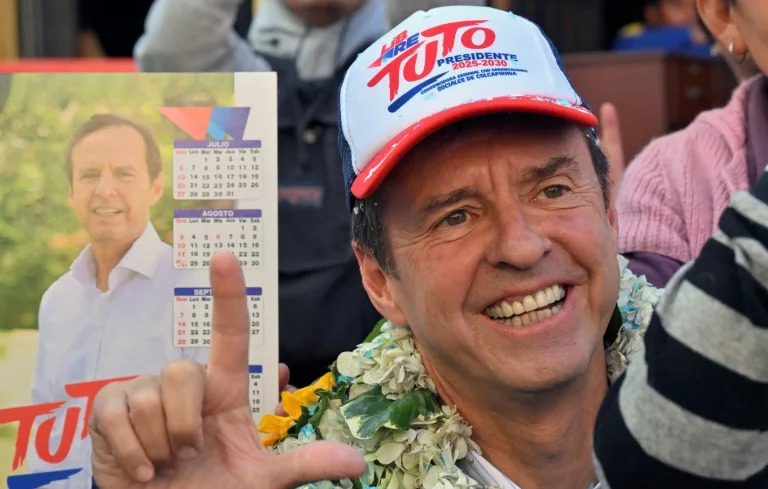 Bolivia right-wing presidential hopeful vows 'radical change'