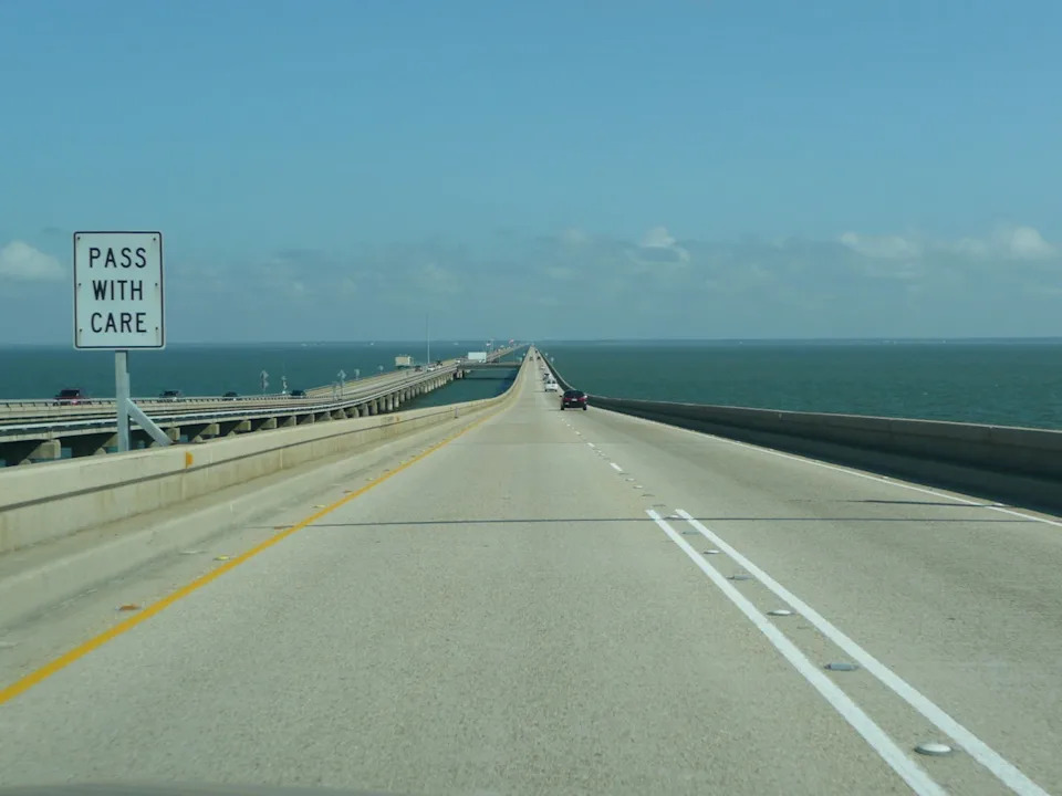 Hero fisherman pulls woman to safety after she jumped from Louisiana bridge