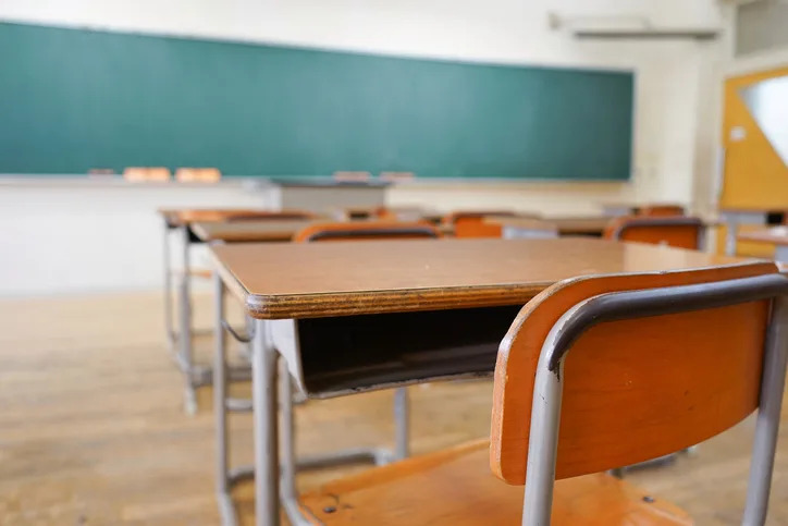 When is the first day of school for Kansas City-area districts?