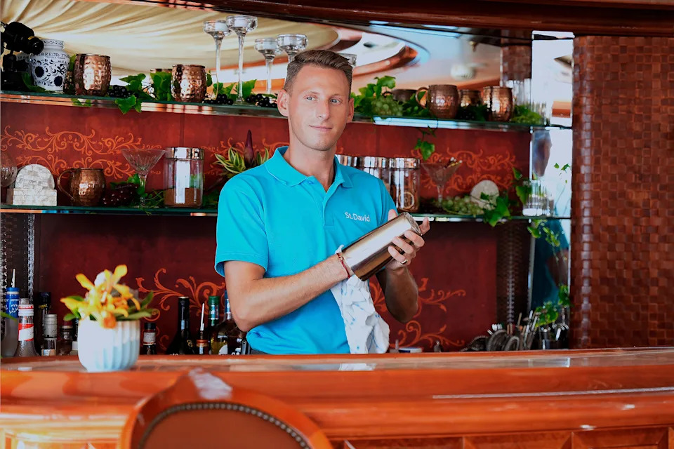Feature Below Deck EP Answers Burning Casting Questions