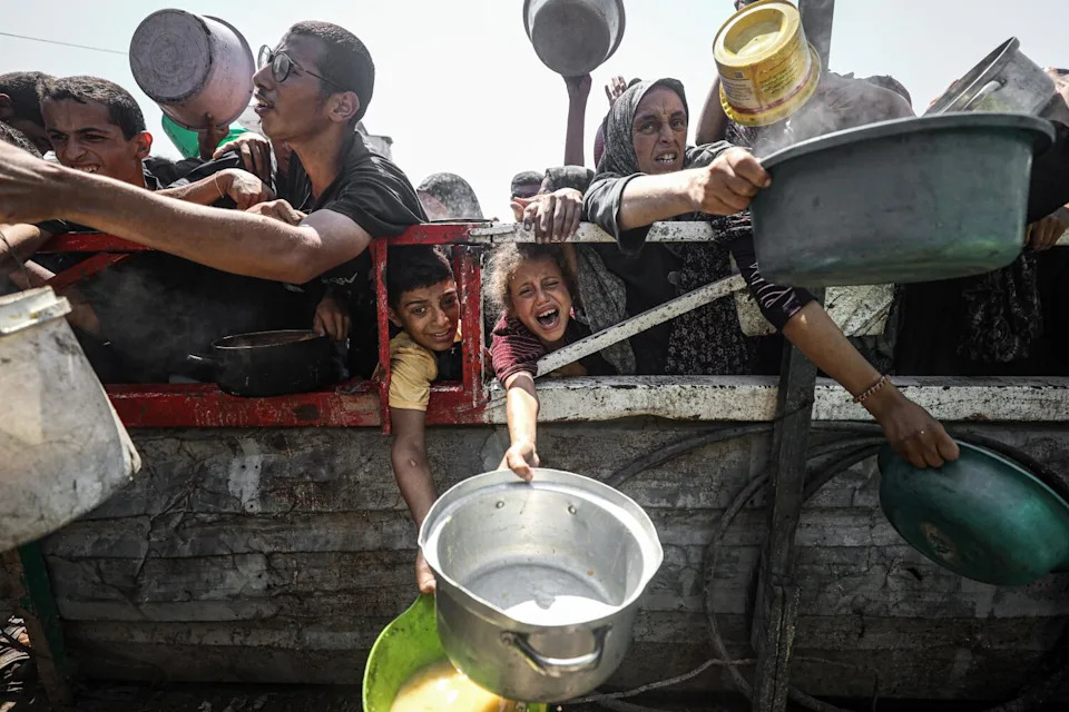 People struggle to get food.