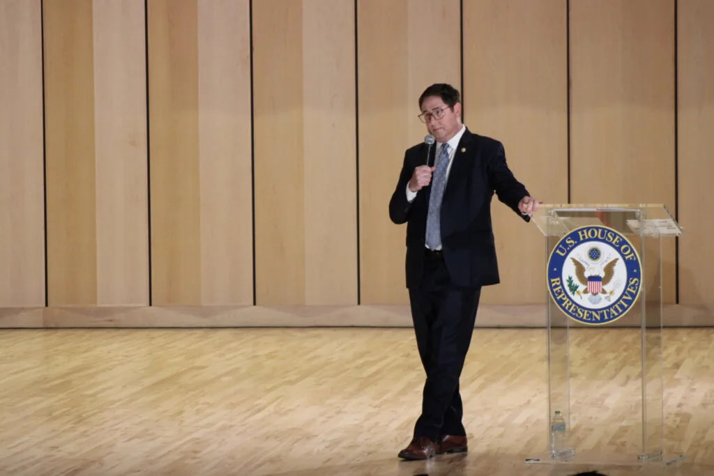 Weather Service is hiring back hundreds after Nebraska U.S. Rep. Mike Flood highlighted need