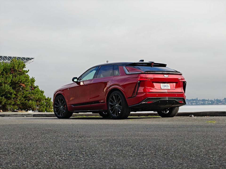 2026 cadillac lyriq v