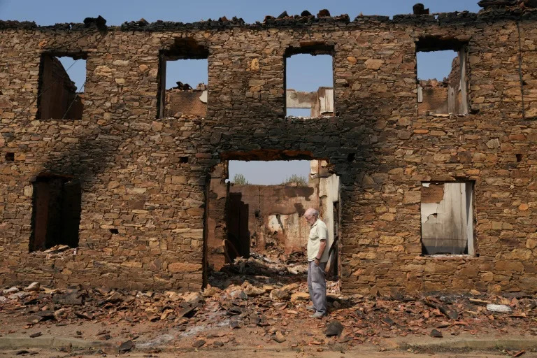 Spain and Portugal battle wildfires as death toll mounts