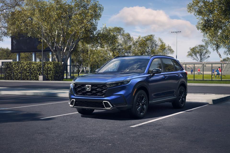 Honda Launches Killer 2025 CR-V Hybrid Lease Offers for August