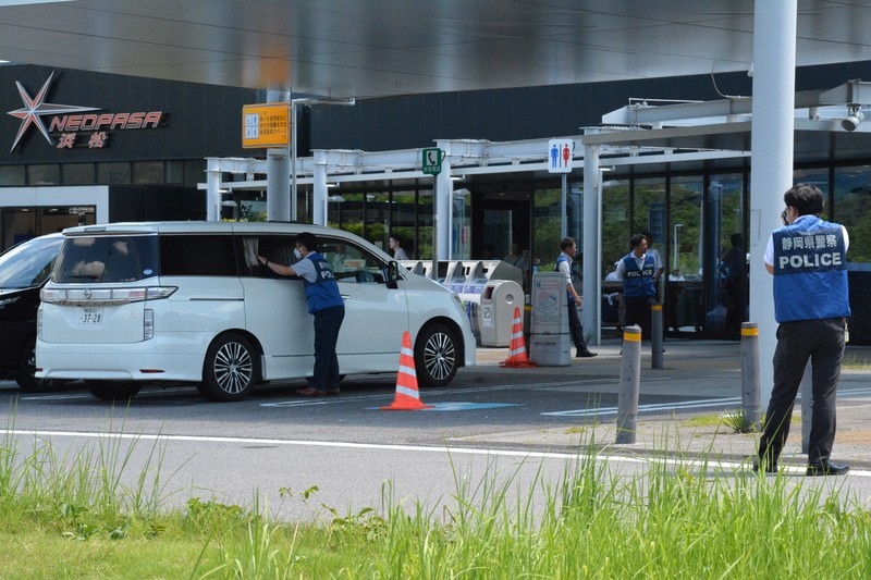 広末涼子さん立ち会いで実況見分　新東名で4月に追突事故　静岡県警
