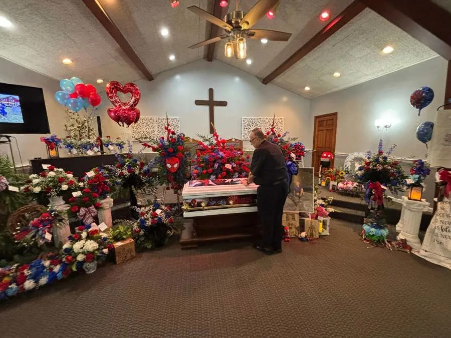 Kentucky priest honors Jayden Spicer’s memory with $20K payment to families, ‘proper gravestones’