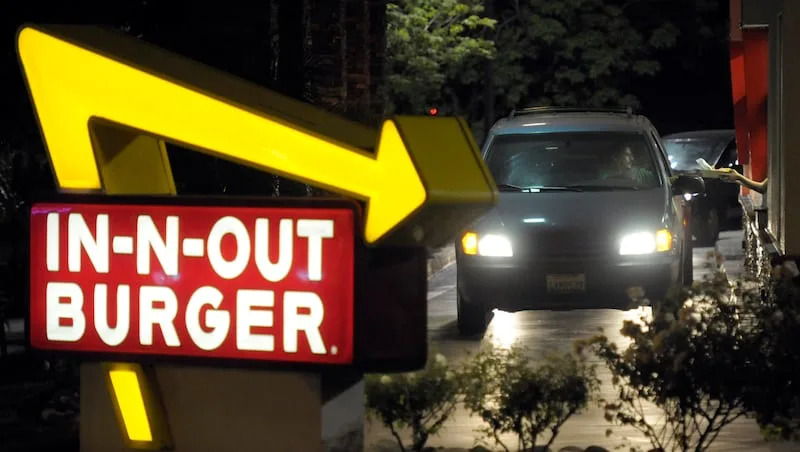California fast-food restaurants — including In-N-Out — struggle under $20 minimum wage law