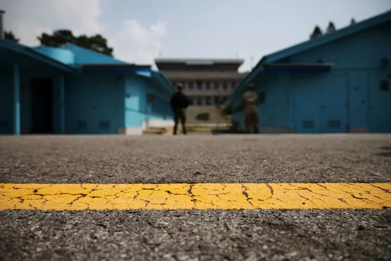 South Korea starts removing anti-North Korean loudspeakers on border