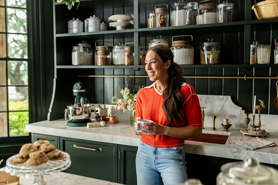 <p><em>Magnolia Table: At the Farm</em> (Magnolia Network & Food Network) - Sept. 7</p>