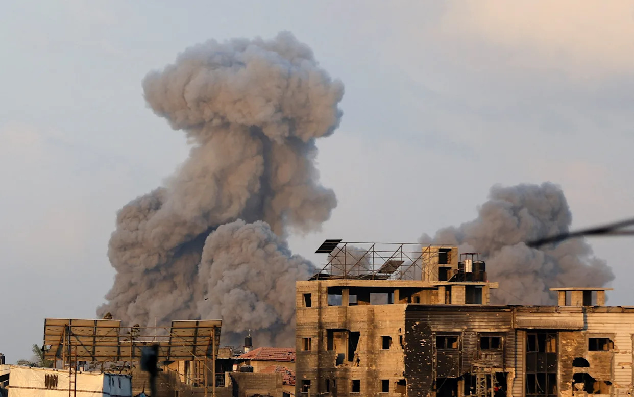 Israeli attacks kill 40 across Gaza as military escalates Gaza City assault