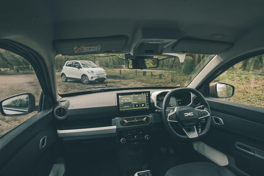 Dacia Spring interior