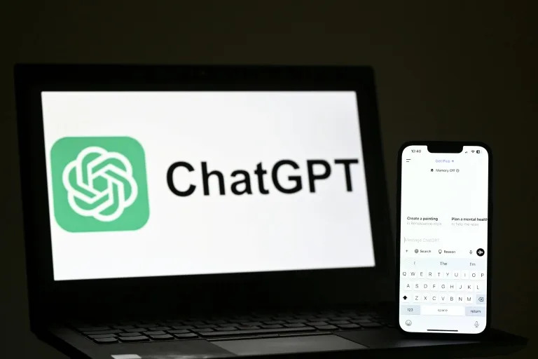 Generative artificial intelligence assistants like ChatGPT are cutting into traditional online search traffic, depriving news sites of visitors and impacting the advertising revenue they desperately need (Justin TALLIS)