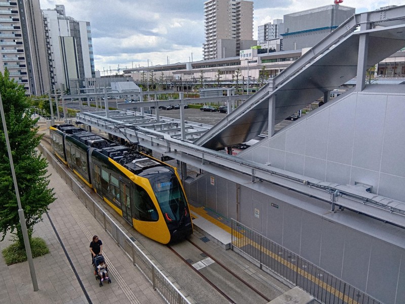 宇都宮LRT「延伸計画」に新たな試練　利用者は1000万人超えに