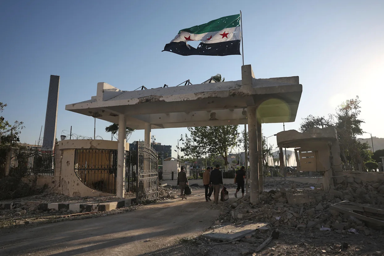 Six Syrian soldiers killed in Israeli strikes near Damascus: State media
