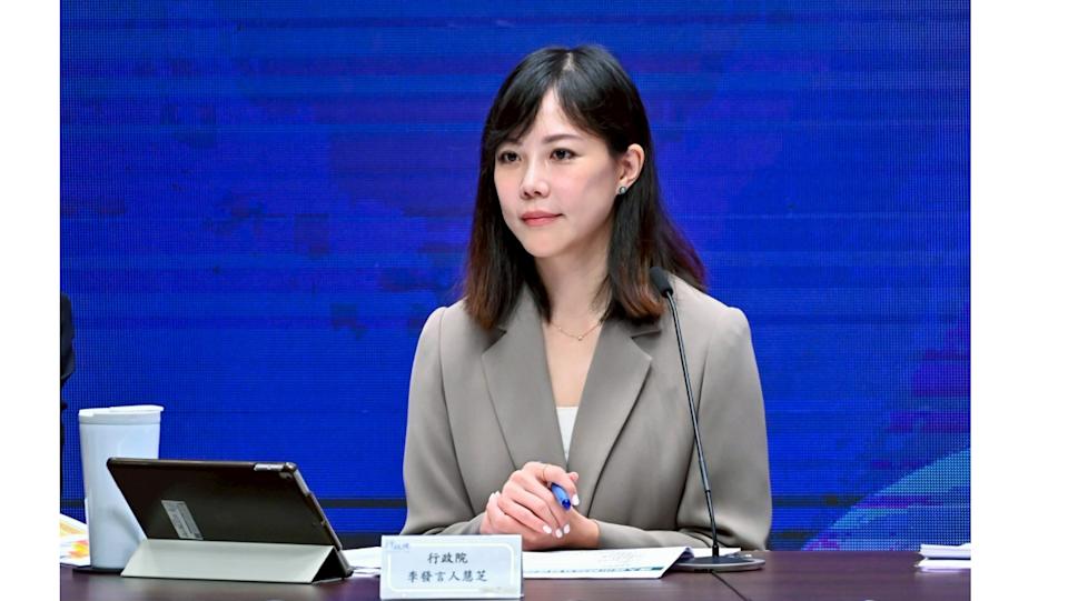 在野抨擊未編志願役加薪、警消提高退撫 政院強調：將視釋憲結果調整