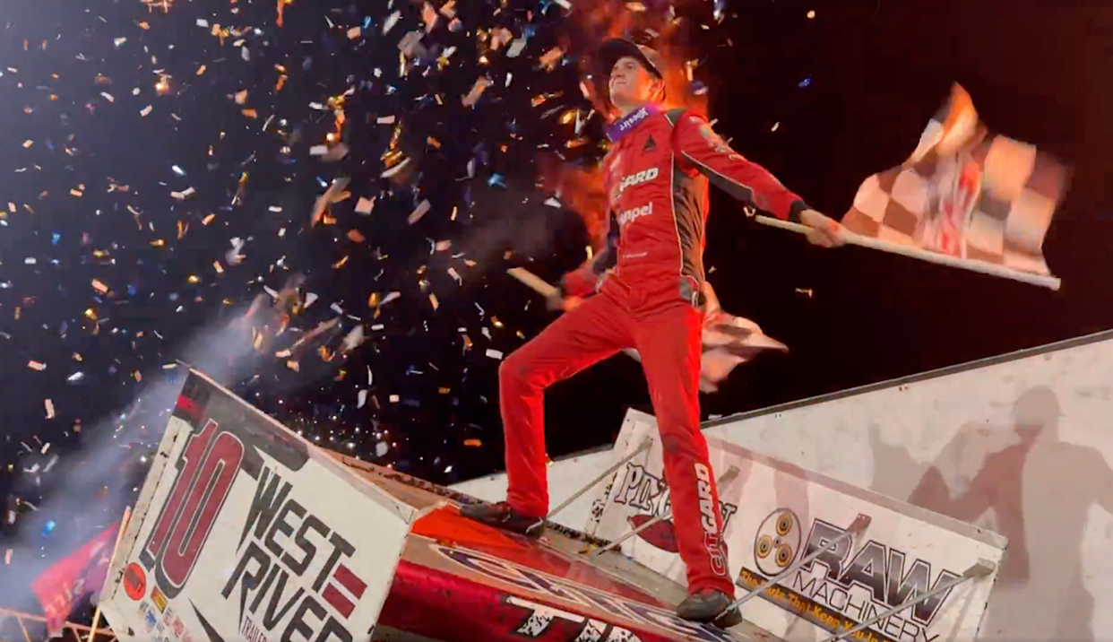 An 18-Year-Old Just Won the Knoxville Nationals with Ryan Timms Leading From Flag to Flag