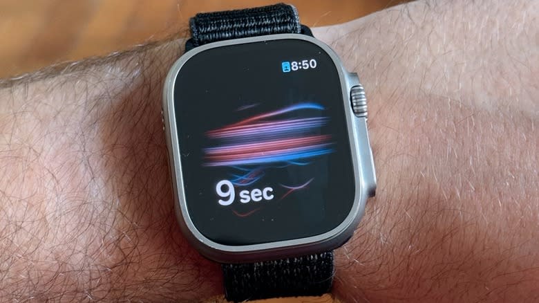 Apple Watch Ultra 2 running blood oxygen feature
