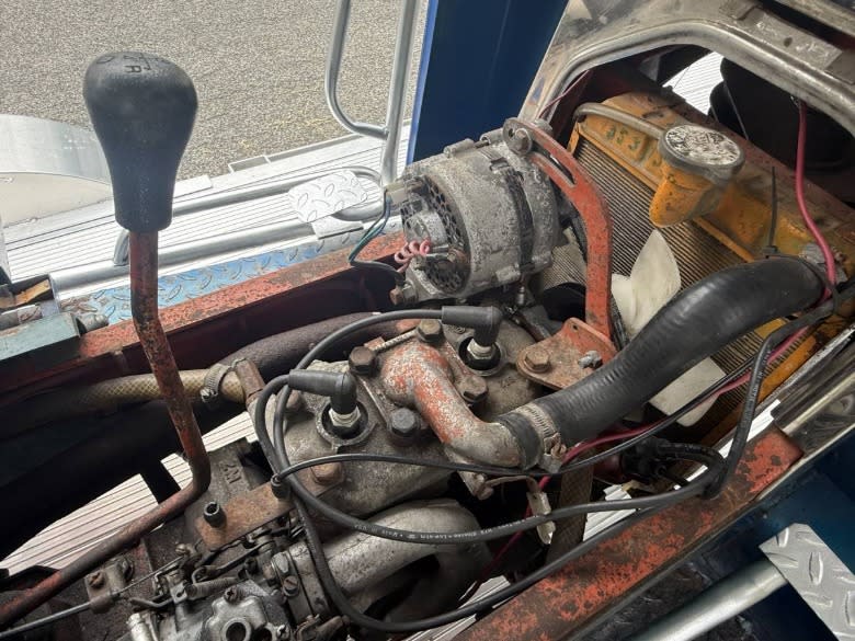 1967 Daihatsu Tuk Tuk engine image