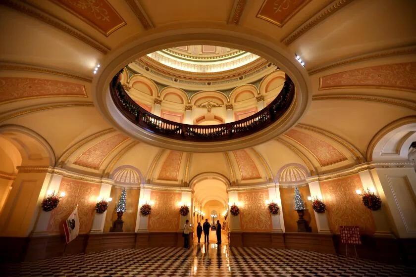 SACRAMENTO, CA - NOVEMBER 14, 2023 - The rotunda of the California State Capitol Building in Sacramento on November 14, 2023. (Genaro Molina / Los Angeles Times)
