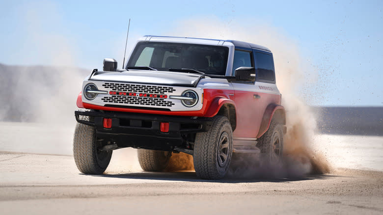 2025 Ford Bronco Stroppe Edition kicking up sand