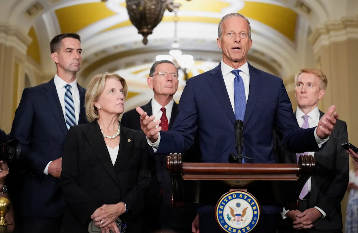 Republicans prepare to go nuclear for Trump picks
