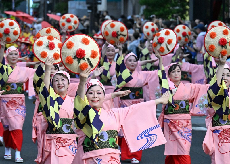 山形花笠まつり始まる　1万400人の踊り手　初の熱中症対策も