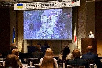 日ウクライナが経済復興を協議　インフラ復旧などで官民連携