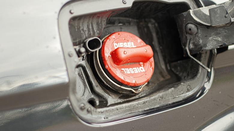A fuel cap in a diesel car