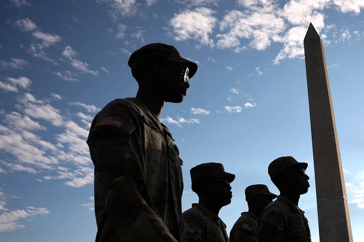 National Guard troops deployed in D.C. and Dems make redistricting a core issue: Morning Rundown