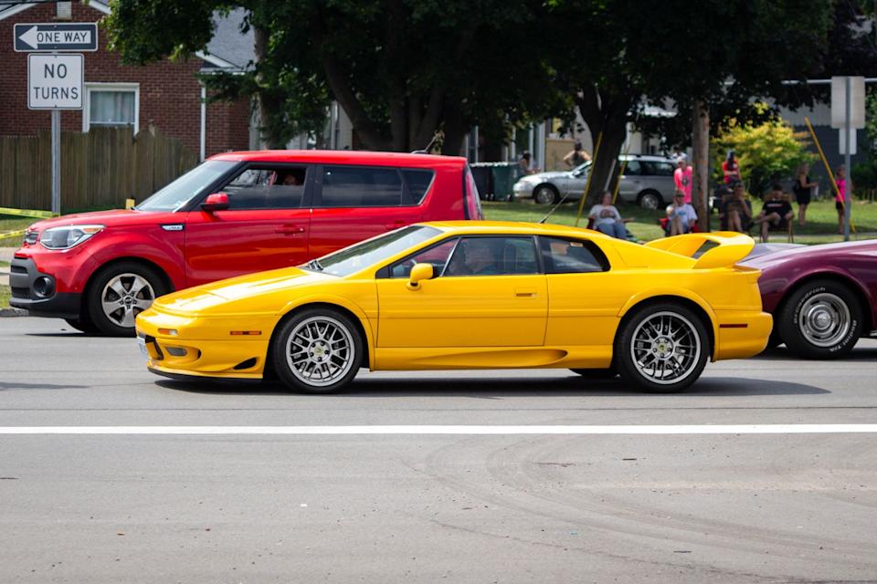 lotus esprit