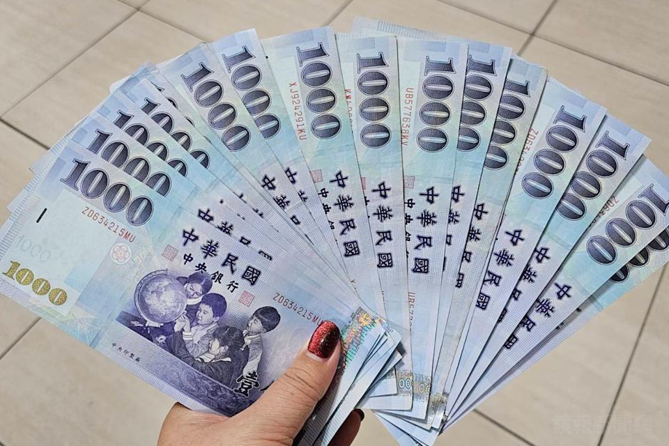 離譜！員工心肌梗塞住院「薪水被扣到負數」…內行人揭「公司1手法」：直接檢舉