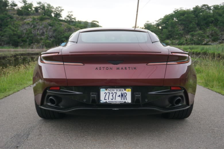 2025 Aston Martin DB12