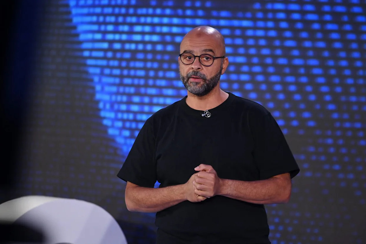 AI is gutting workforces—and an ex-Google exec says CEOs are too busy ‘celebrating’ their efficiency gains to see they’re next