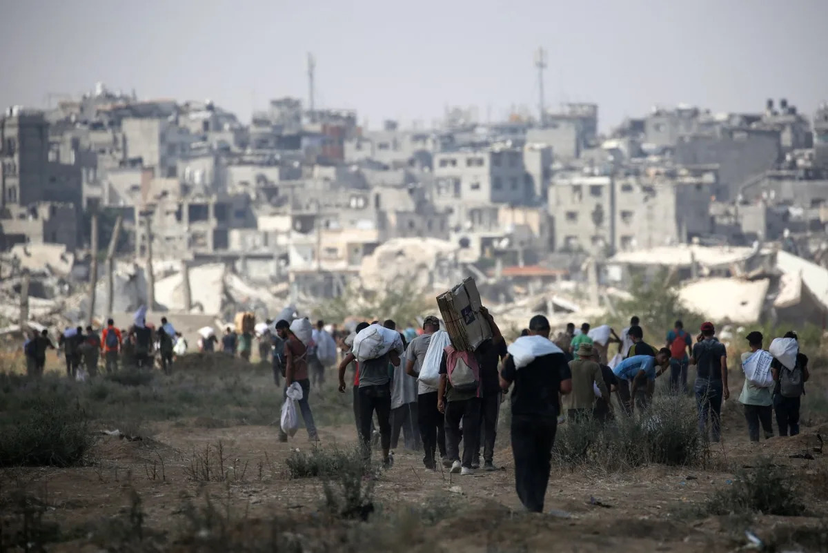 Israeli forces kill 62 Palestinians in Gaza since dawn, medics say