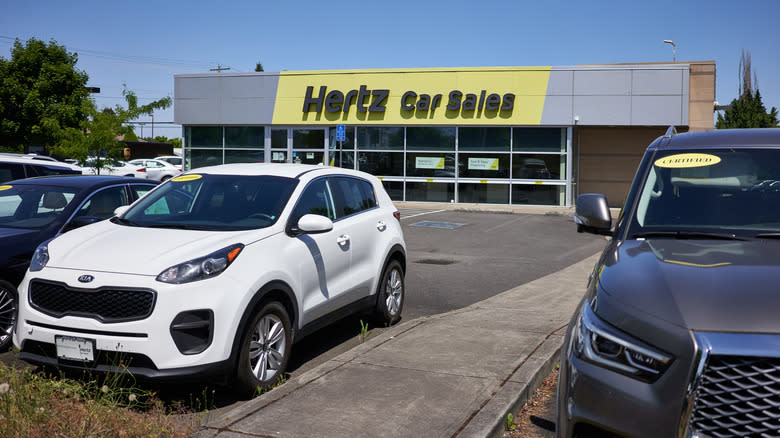 Hertz Now Sells Used Cars On Amazon Autos