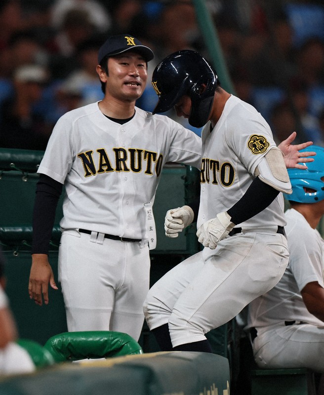 鳴門監督「緊張ほぐしたろと振らせたら、まさか…」　夏の甲子園