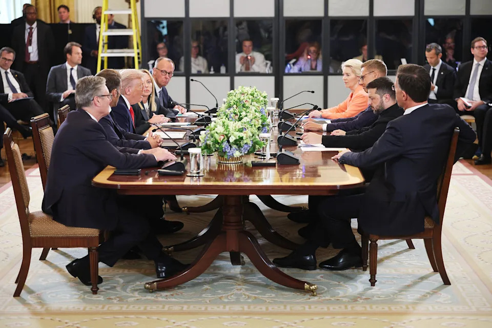 Trump, Zelenskyy and European leaders meeting at the White House. (Win McNamee / Getty Images)