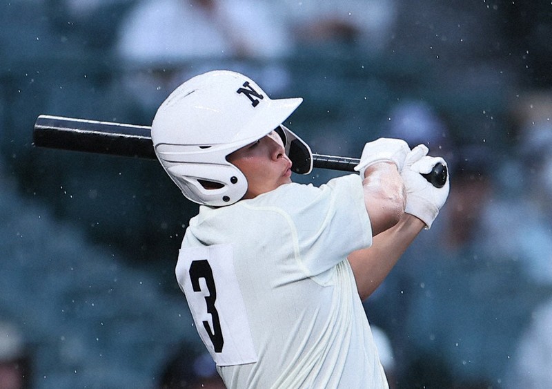 日大三、豊橋中央降し2年ぶりの3回戦へ　夏30勝到達　夏の甲子園
