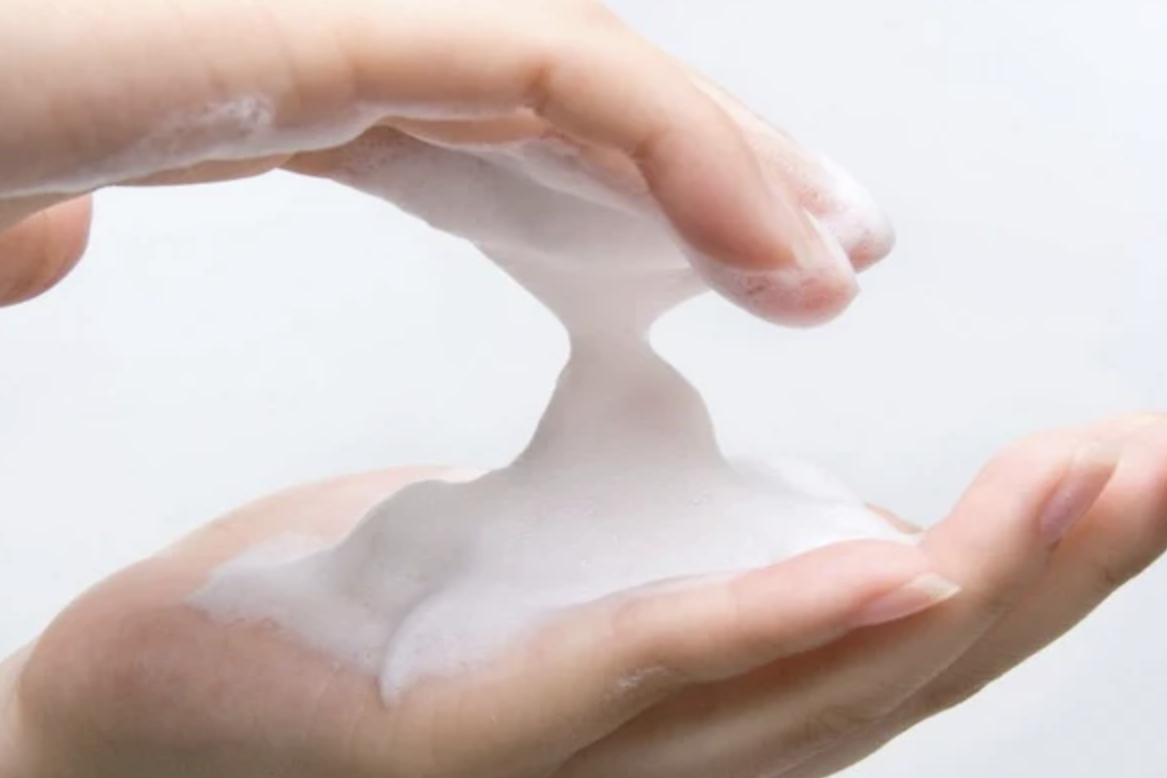 Bị phát hiện chứa chất không có trong công bố, lô nước súc miệng bị thu hồi
