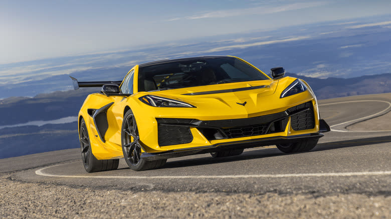 Thieves Steal Corvettes From Bowling Green Factory, Again