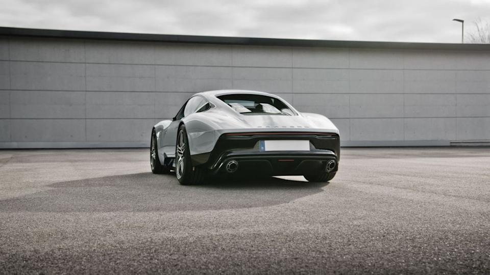 Porsche 904 Living Legend